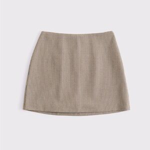 The A&F Scarlett Mini Skort